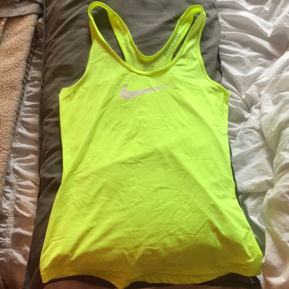 Nike tank